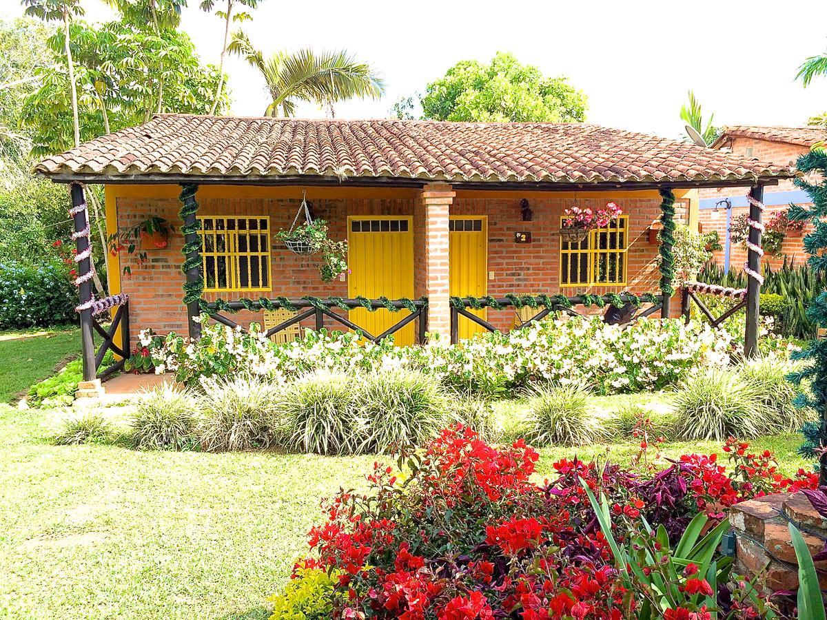 Cabanas La Carolina - Mesa De Los Santos Los Santos  Bagian luar foto